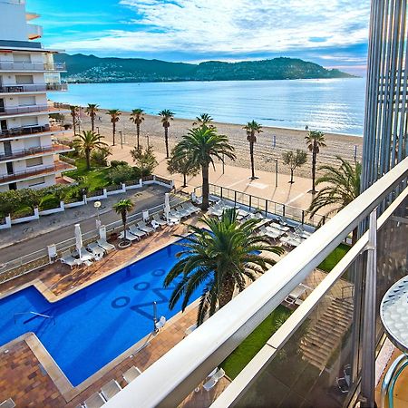 Hotel Monterrey Roses By Pierre & Vacances ภายนอก รูปภาพ