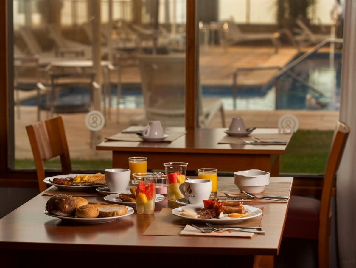 Hotel Monterrey Roses By Pierre & Vacances ภายนอก รูปภาพ