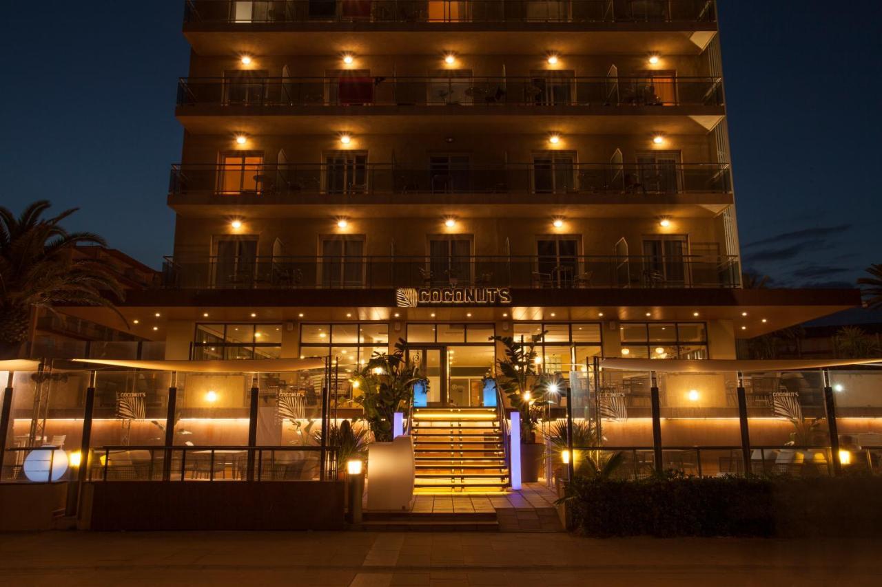 Hotel Monterrey Roses By Pierre & Vacances ภายนอก รูปภาพ