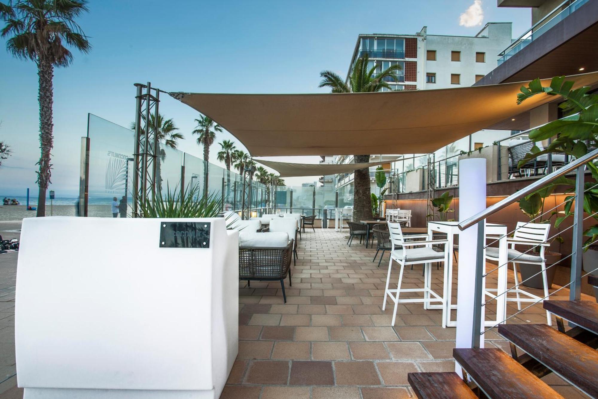 Hotel Monterrey Roses By Pierre & Vacances ภายนอก รูปภาพ